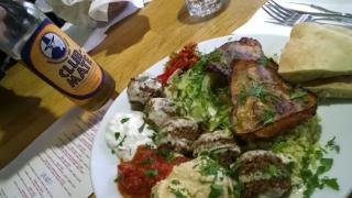Ravintola Fafa's ja maan parhaat falafelit