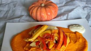 Oranssia kauneutta-uunipaahdetut kasvikset porkkanakastikkeen ja cashewkerman kanssa+vegaanisuudesta täälläpäin