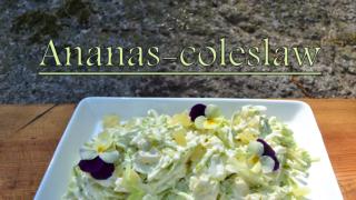 Ananas-coleslaw