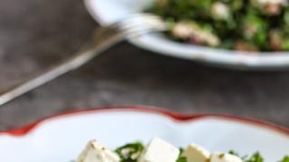 Salaatti syksylle: lehtikaalia, kvinoaa ja punajuurta