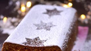 Joulun paras leivonnainen: piparkakku-kakku