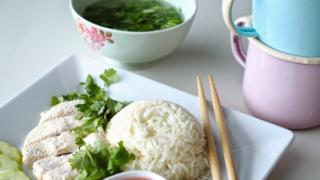 Hainanilainen kana ja riisi