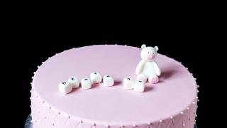 Vaaleanpunainen nallekakku - Pink Teddy Bear Cake