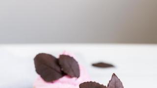 Koristelukoulu: suklaalehdet - Chocolate leaves