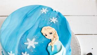 Frozen kakku ja ohjeita kuorrutteen marmorointiin - Frozen Cake