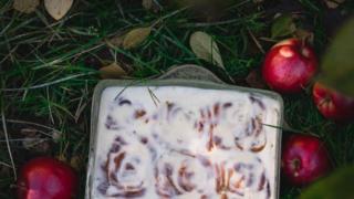 Omenainen sticky bun – tätä on pakko saada
